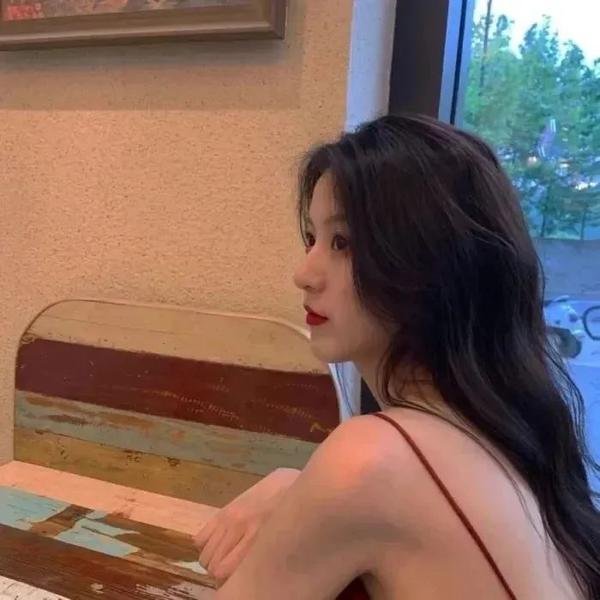 人前叫多莉,人后叫凯蒂